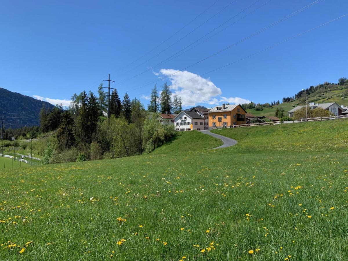 Waldheim Pension Laax Extérieur photo